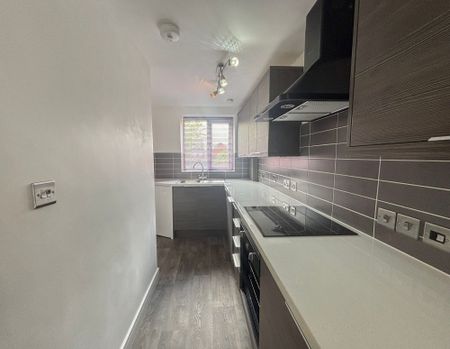 1 bed flat to rent in Warwick Road, Kenilworth, CV8 - Photo 4