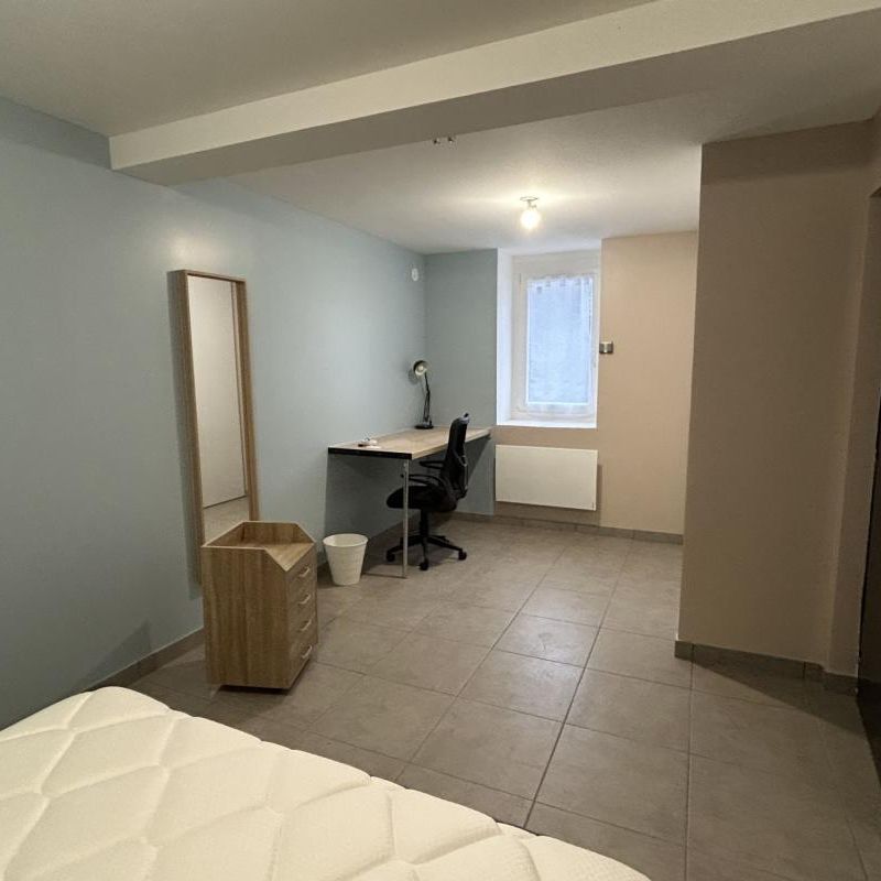 Location Appartement 1 pièce Meublé 31m² LE CREUSOT 71200 - Photo 1