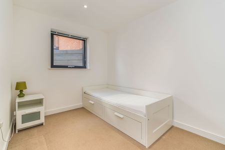 2 bedroom property to rent The Blake Building, Admirals Quay, Ocean Way, Southampton, SO14 - Photo 4