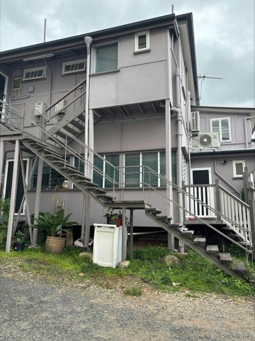 Two bedroom unit available in the heart of Ipswich! - Photo 3