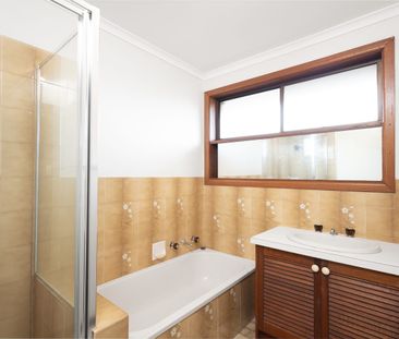 COSY & CONVENIENT - Photo 2