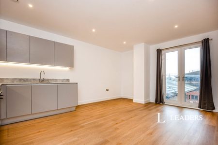 2 bedroom apartment to rent Weyside Park, Catteshall Lane, Godalming, Surrey, GU7 - Photo 5