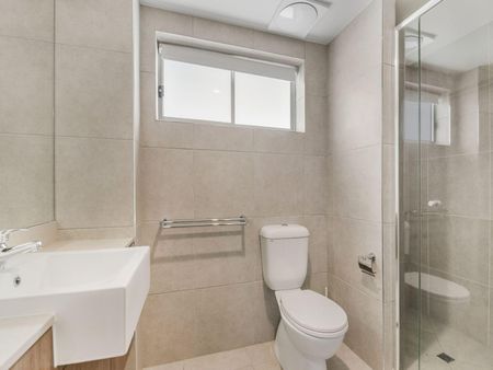 54/19 Shine Court, Birtinya QLD 4575 - Apartment For Rent | Domain - Photo 4