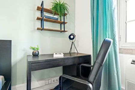 Rua dos Lusíadas, Lisbon, Lisbon 1300-372 - Photo 4