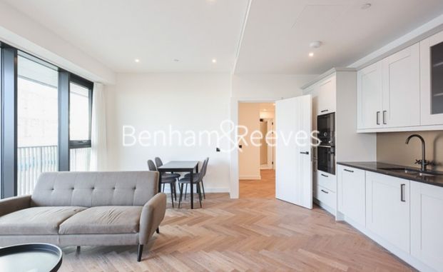 2 Bedroom flat to rent in Merino Gardens, London Dock, E1W - Photo 1