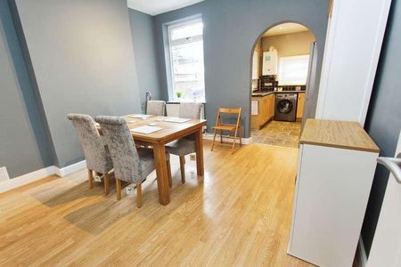 Bridge Street, Long Eaton, NG10 - Photo 2