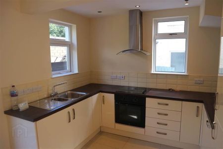 24 Kirkliston Gardens, Belfast, BT5 6EE - Photo 5