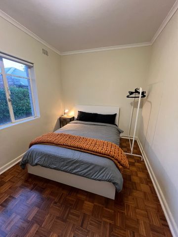 St Kilda East - Photo 4