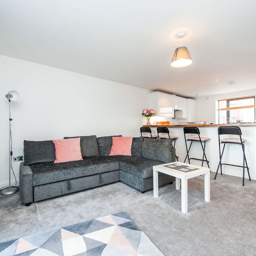 2 bedroom apartment to rent Warwick Apartments, Warwick Place, Cheltenham, GL52 - Photo 1