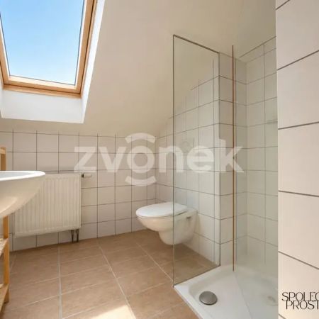 Pronájem pokoje v blízkosti centra Zlína | 4+1 | 6 000 Kč vč. poplatků - Фото 4