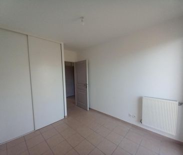 Location Appartement 3 pièces 66m² BORDEAUX 33300 - Photo 5