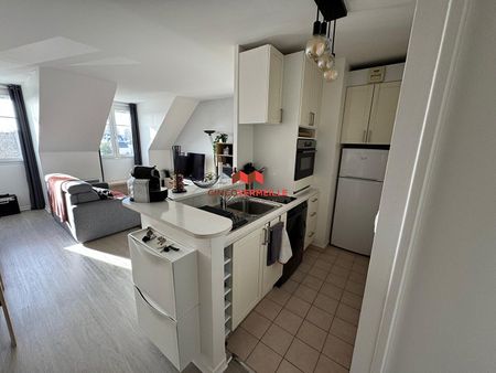 Location Appartement 2 pièces 35m² - Photo 3