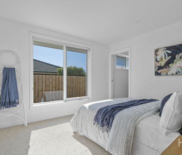 2/6 Joffre Street, Mowbray - Photo 4