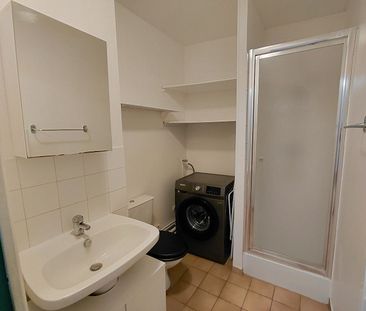 Location Appartement 2 pièces 32m² - Photo 3