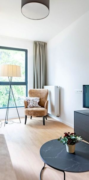 Serviceflat / Assistentiewoning te huur in Antwerpen voor € 2.100 met 1 slaapkamer - Photo 1