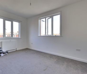 Baffins, Portsmouth Unfurnished - Photo 1