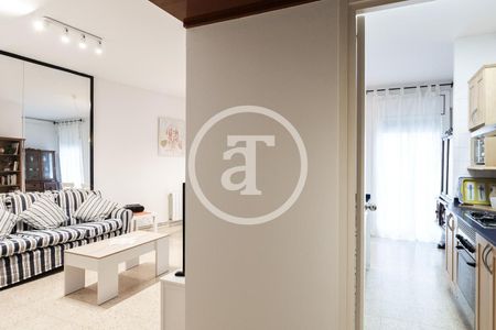 Piso de alquiler en Carrer de la Riera Alta, El Raval - Photo 3