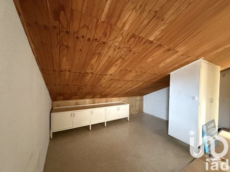 Maison 4 pièces de 75 m² à Aussillon (81200) - Photo 3