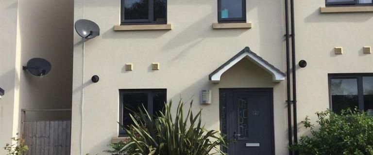 2 bedroom end of terrace house to rent - Photo 1