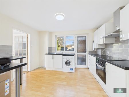 Mulberry Road, Crawley - Photo 3