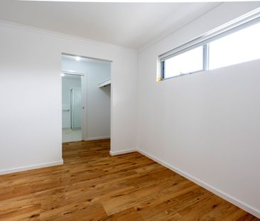 Modern Townhouse - AFFORDABLE INCOME LIMITS APPLY - Photo 3