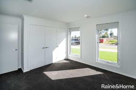 MODERN HOME IN GOBBAGOMBALIN - Photo 4