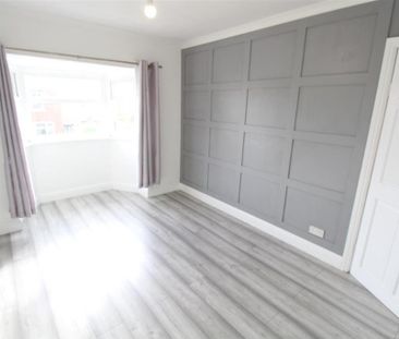 3 bedroom end of terrace house to rent - Photo 5