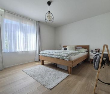 neuwertige 3.5-Zimmer-Wohnung an zentraler Lage - Foto 3