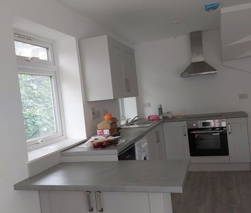 1 Bed Maisonette, Kingston Road, B9 - Photo 4