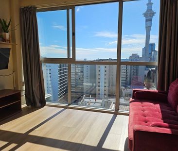 Stylish 2BR Central Apt w/ Gym - Photo 3