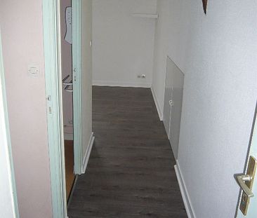 Location appartement 1 pièce, 29.30m², Le Lion-d'Angers - Photo 1