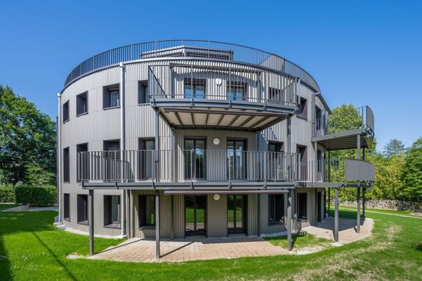 Très bel appartement de 2.5 pièces entièrement rénové avec terrasse - Foto 1