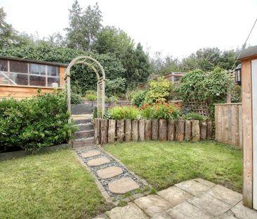 2 bedroom semi-detached house to rent - Photo 3