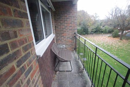 1 bedroom property to rent - Photo 5