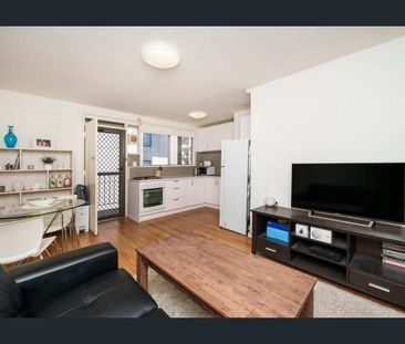 Fifth Floor City Haven - Photo 2