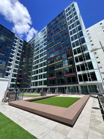 One-bedroom apartment at Imperial Gardens - Photo 5