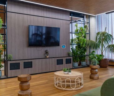 3 Bed Apartment - Photo 1