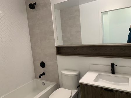 For Lease - 8888 Yonge Street Unit# 207, Richmond Hill, Ontario - Photo 3