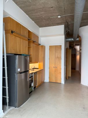 For Lease - 155 Dalhousie Street Unit# 605, Toronto, Ontario - Photo 1