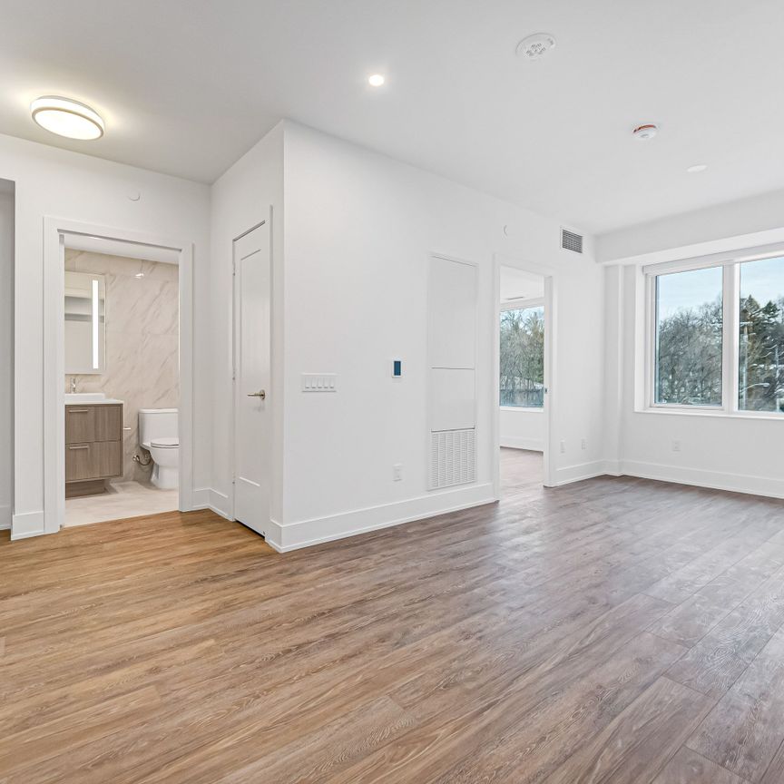 For Lease - 259 The Kingsway N/A Unit# 210, Toronto, Ontario - Photo 1