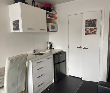 4/5 - Rm D Edgecumbe Street - Photo 4