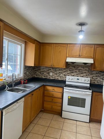 For Lease - 33 Revelstoke Place, Brampton, Ontario - Photo 5