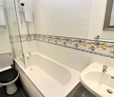 The Ridgedales, Coleridge Road, Oldham - Photo 6