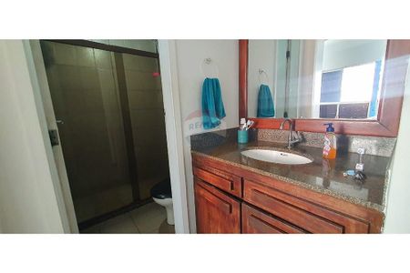 Apartamento 1/4, bem dividido em rua residencial na Federação - Photo 3