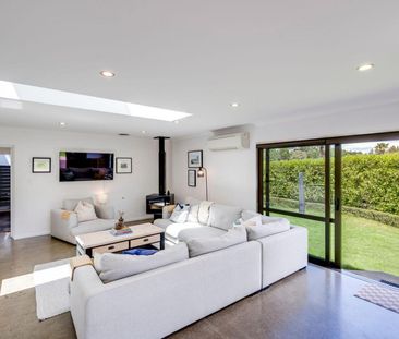 Executive 4-bedroom home - prime Havelock ... - Photo 1