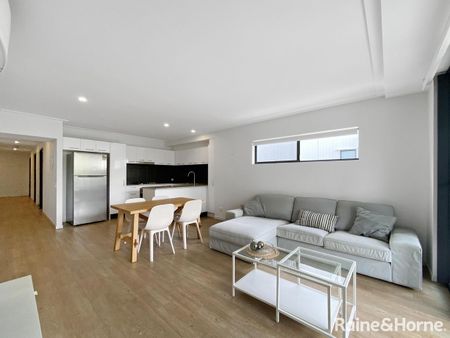 Spacious Furnished Three Bedroom Apartment in Sought After St Lucia - Photo 2