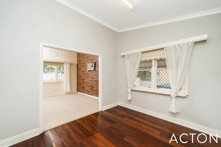 Cosy Cottage Living - Photo 2