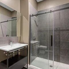 1 room apartment of 51m² in Montreal - Photo 2
