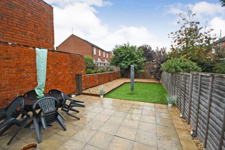 1 bedroom terraced house to rent - Photo 4