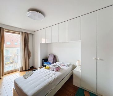 Ruim twee slaapkamer appartement, zuidgericht - Foto 1